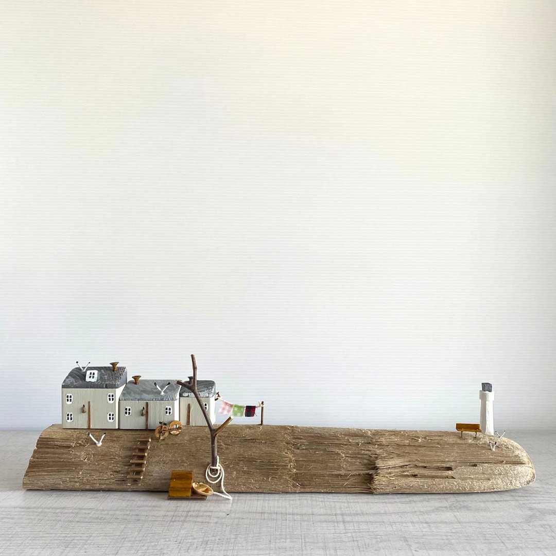 Driftwood Interior-Shiosai and Seagulls-W353-wabi-sabi-White Wall-Gray Roof - 摆饰 - 木头 