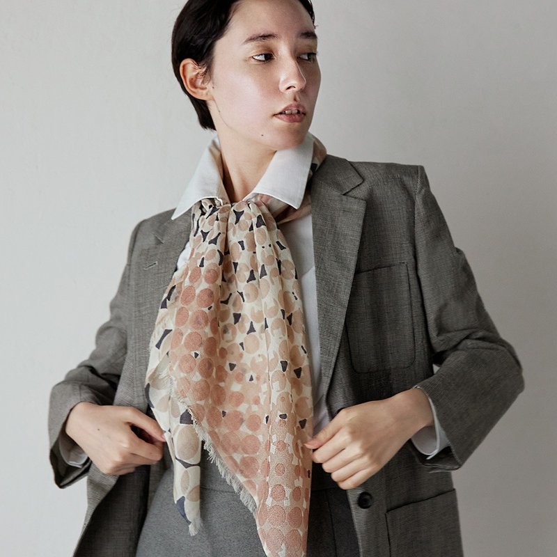 叠色羊毛领巾 淡雪-粉色(数量有限 售完为止) - 围巾/披肩 - 羊毛 粉红色