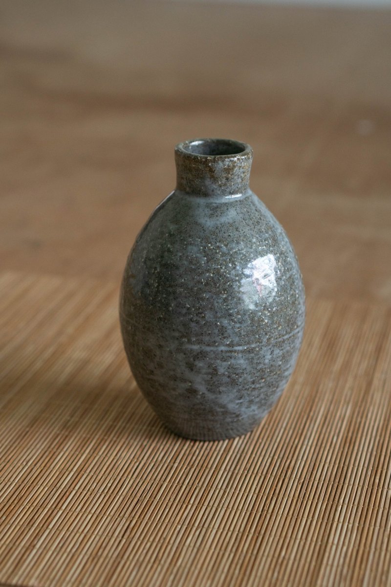灰色花器 - 花瓶/陶器 - 陶 灰色