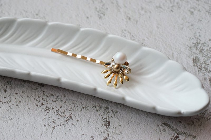 花扇 - 复古花片发夹 - 发饰 - 铜/黄铜 金色