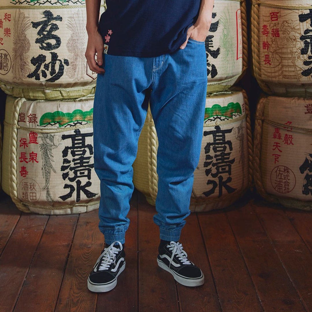 江户胜 日系 男装 口袋印花丹宁束口裤(拔洗蓝) #裤子#束口裤 - 男士长裤 - 棉 蓝色