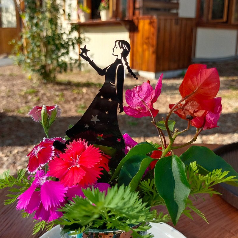 角落小剧场/趣味植栽造型装饰/梦少女系列/许愿少女/疗愈小物 - 摆饰 - 压克力 黑色