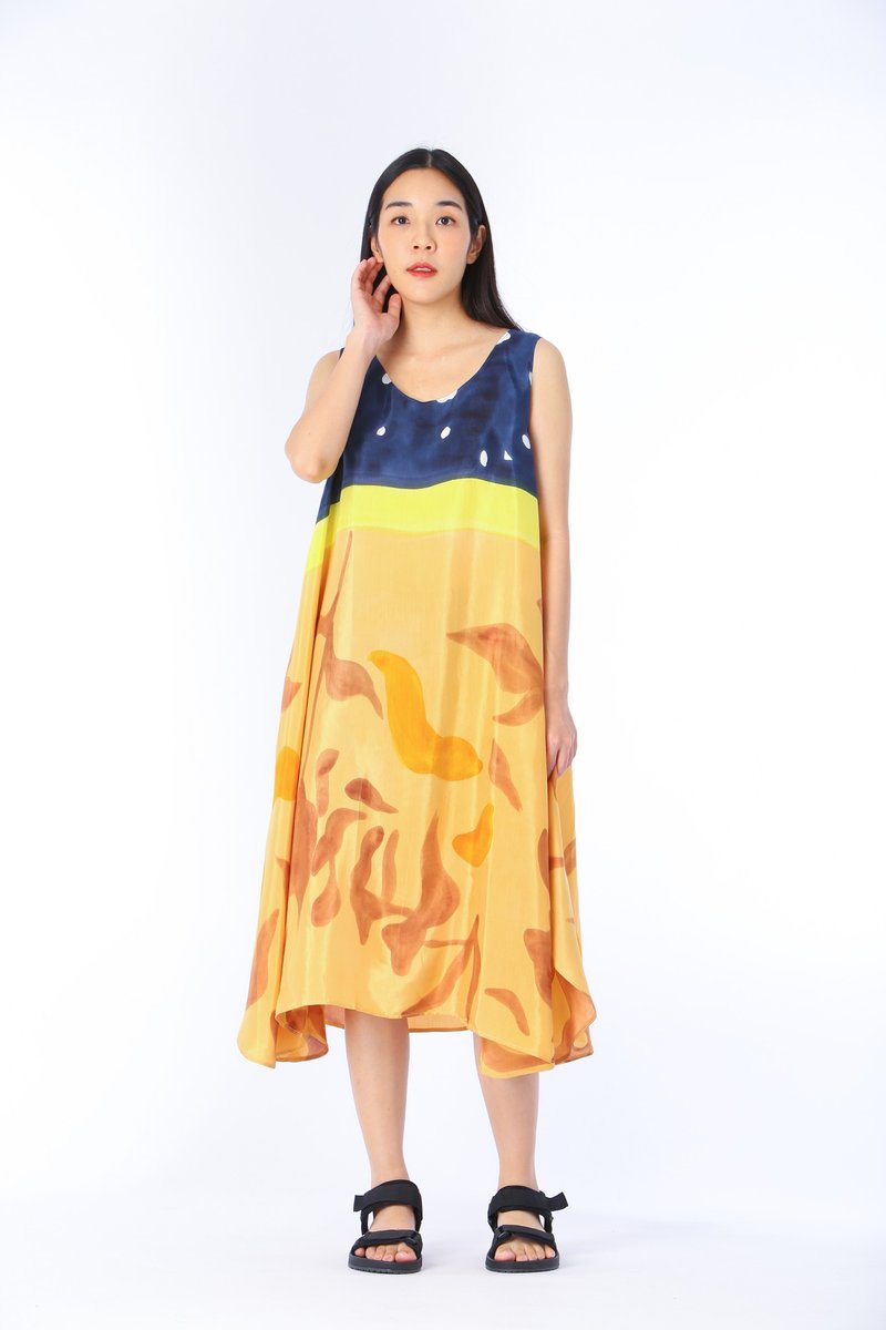 Dress Hand Paint Soft Cotton Silk for Yoga Vacation Holidays - 洋装/连衣裙 - 棉．麻 黄色