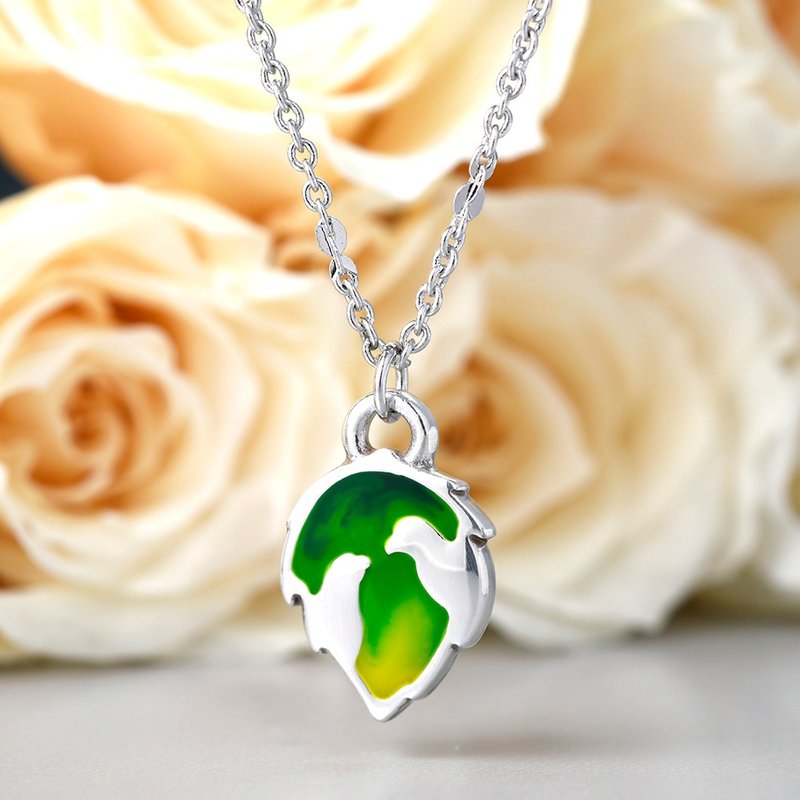 手绘冷珐琅系列 爱情呢喃 爱情鸟造型项链 渐绿款 - 项链 - 铜/黄铜 绿色