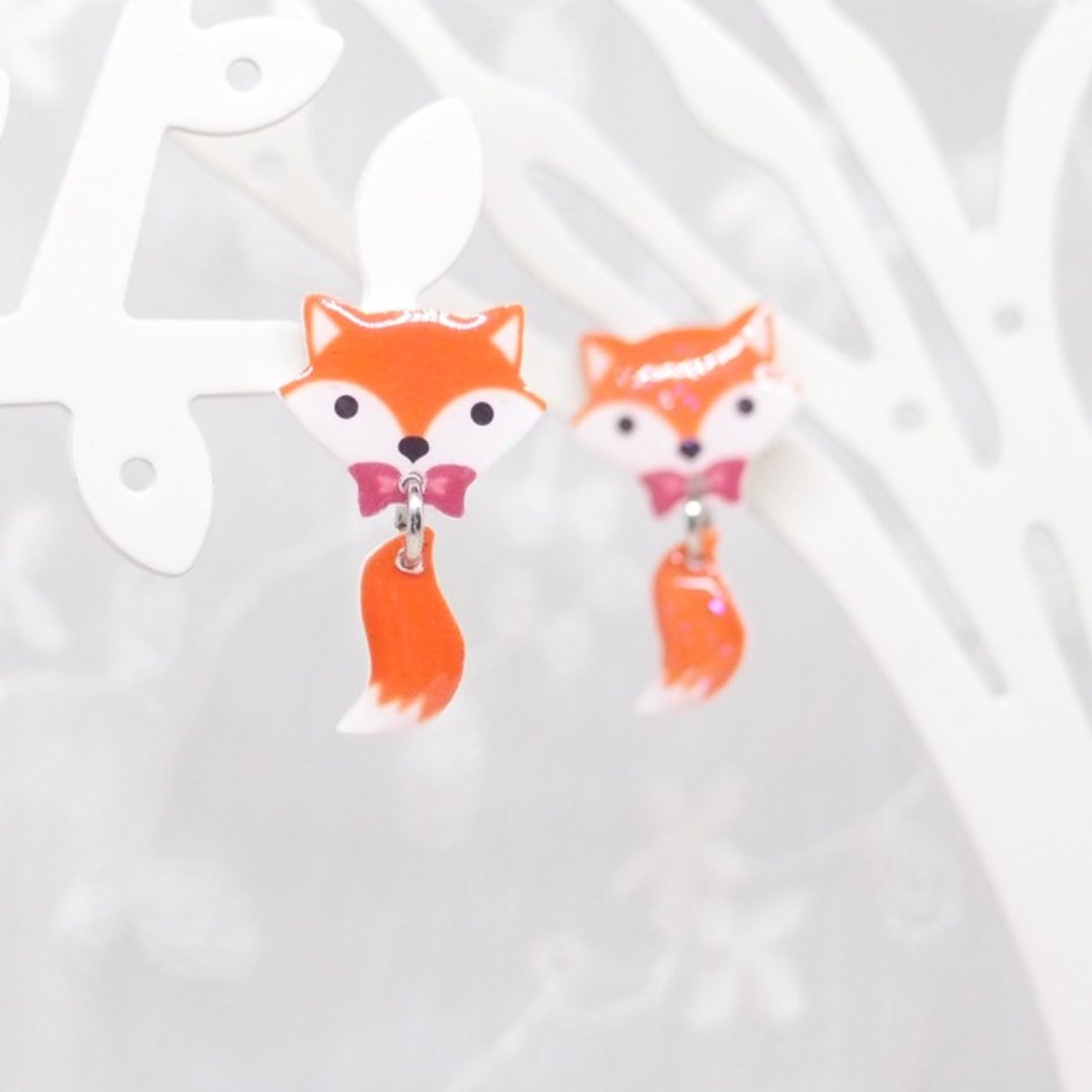 Fox Garden 手作 小狐狸耳环/耳针/耳钉/耳夹  圣诞礼物 交换礼物 生日礼物   **若无指定一律以透明耳夹出货** - 耳环/耳夹 - 塑料 橘色