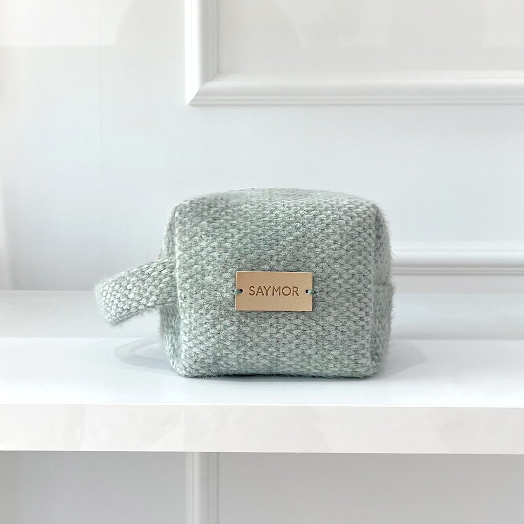 Cushion pouch_泰迪熊薄荷绿 - 化妆包/杂物包 - 其他材质 多色
