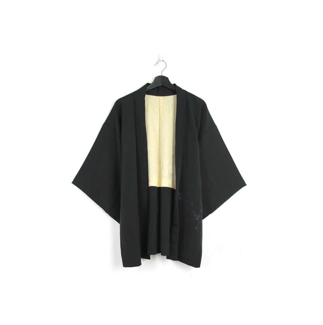 Back to Green-日本带回羽织 金葱蓝刺绣花 /vintage kimono - 女装休闲/机能外套 - 丝．绢 