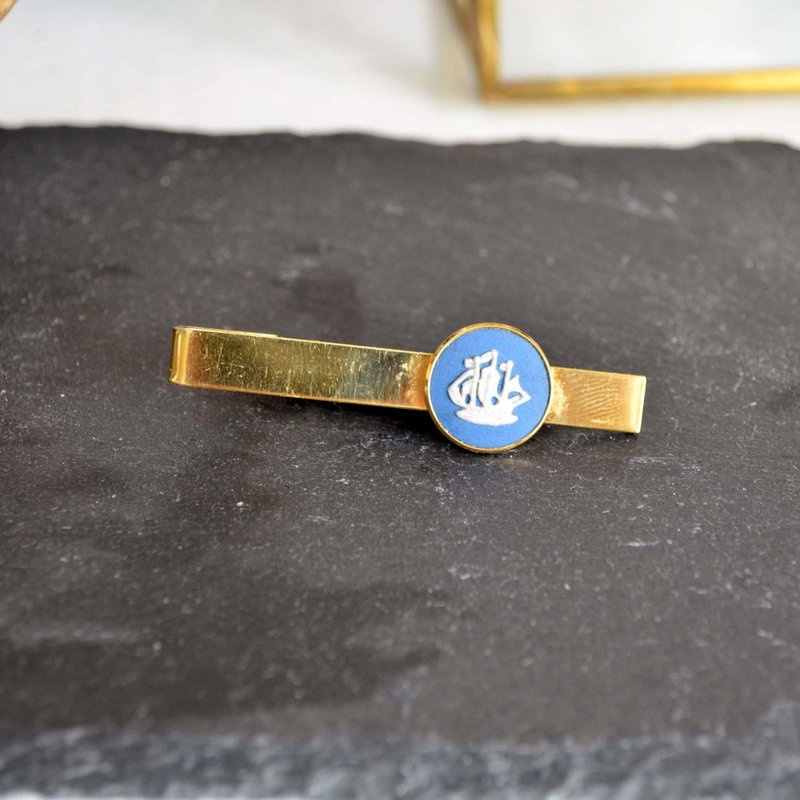 Wedgwood 18K镀金立体塑料浮雕领带夹 附关节可调整厚度 古着老件 - 领带/领带夹 - 其他金属 金色