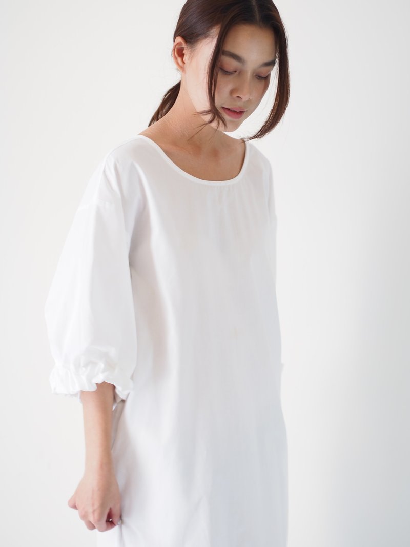 ManiBleu Bow Tie Bell Sleeve Midi Dress - White - 洋装/连衣裙 - 棉．麻 白色
