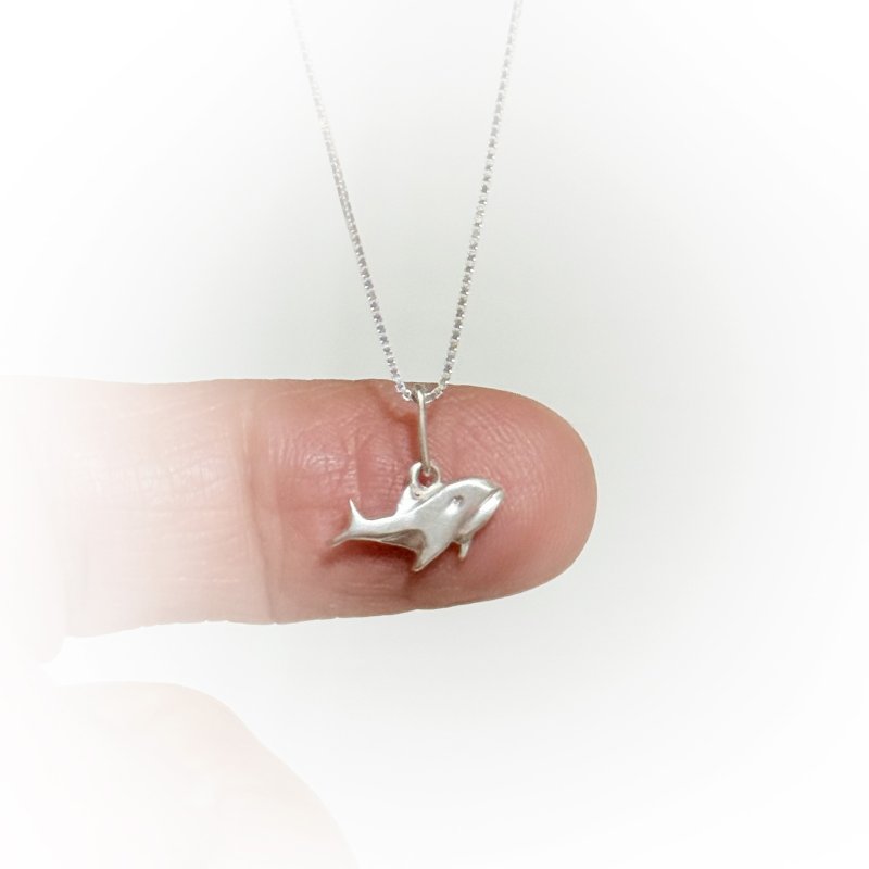 925纯银小虎鲸项链 双面 Orca - 项链 - 纯银 