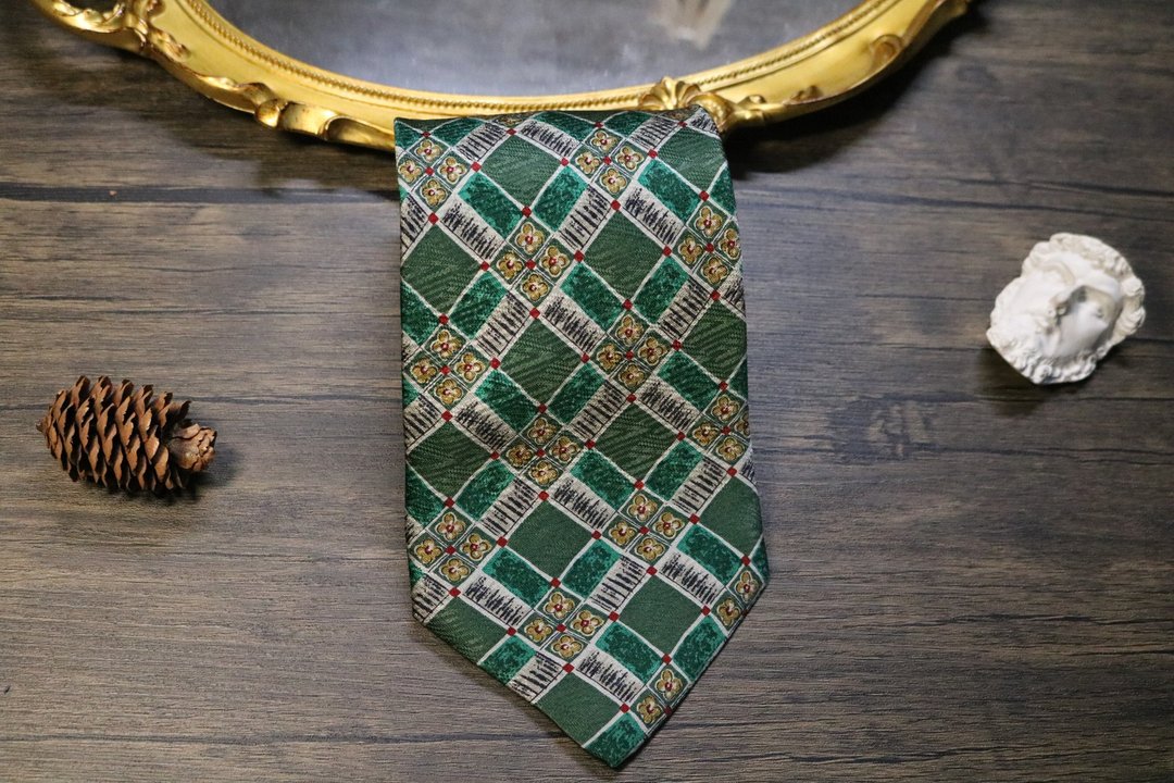 绿色系四叶草复古花卉领带/蚕丝necktie - 领带/领带夹 - 丝．绢 绿色