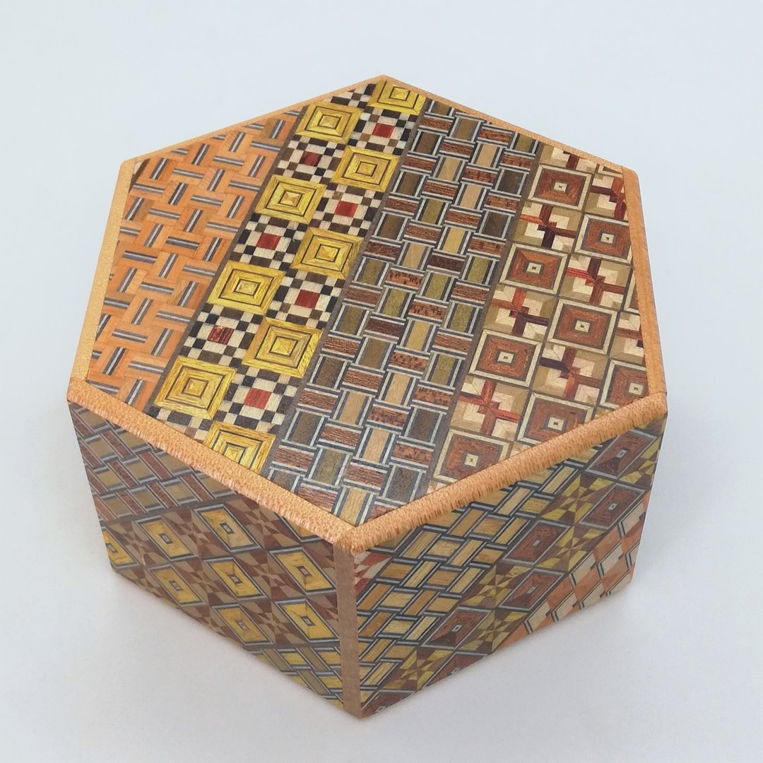 Hexagon 6 steps Japanese puzzle box Himitsu-bako Hakone Yosegi-zaiku Japan - 其他 - 木头 
