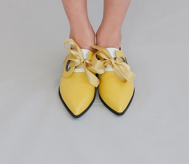 圆洞可拆式缎带 复古尖头真皮皮鞋 黄 - 女款牛津鞋/乐福鞋 - 真皮 黄色