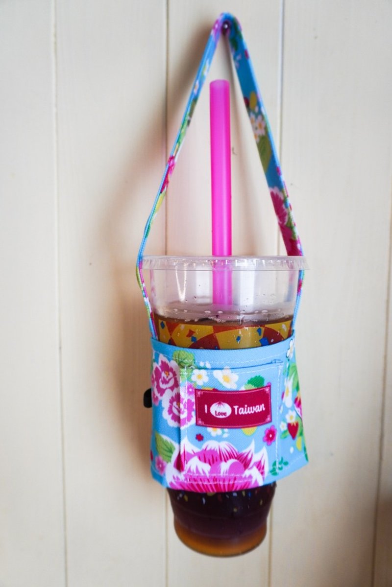 Beverage bag / Kusagi flower cloth (strawberry flower cloth) - 随行杯提袋/水壶袋 - 防水材质 蓝色