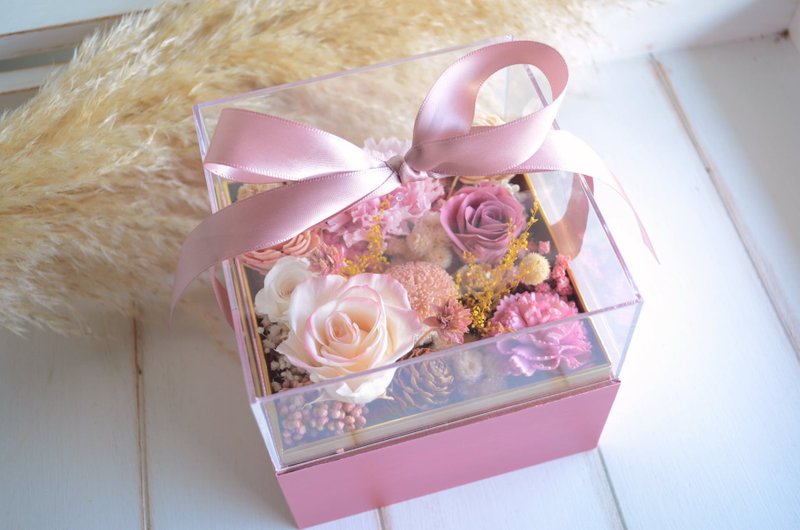 永生花玫瑰香氛花盒(豆沙粉)生日礼物/情人节礼物/母亲节礼物 - 干燥花/捧花 - 植物．花 
