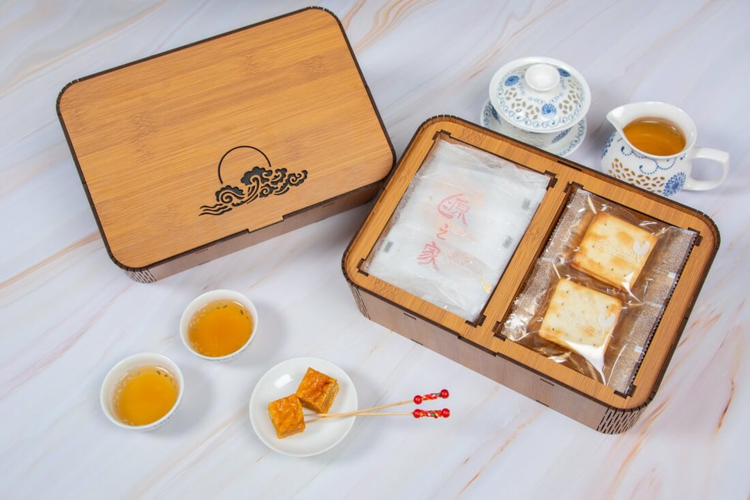 【团源】雅食礼盒 源味切条 90g/包 + 牛嘎饼 6入 食品米其林3星 - 零食/点心 - 新鲜食材 橘色