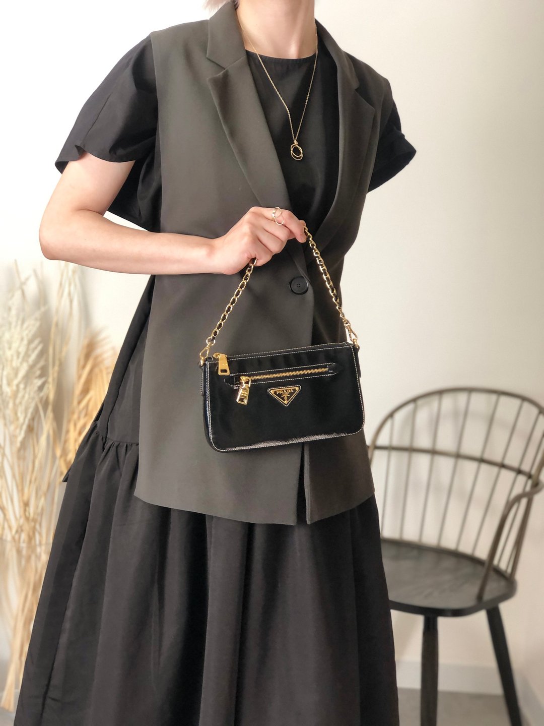 【日本直送 名牌中古包】PRADA 普拉达 侧背包 黑色 三角形Logo 皮革 2way Saffiano 小包 4ndzyf - 侧背包/斜挎包 - 真皮 黑色