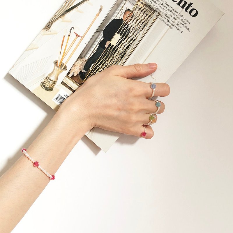 CADA DIA / 手作 彩色糖果珍珠砂糖弹力戒指 - 戒指 - 珍珠 红色