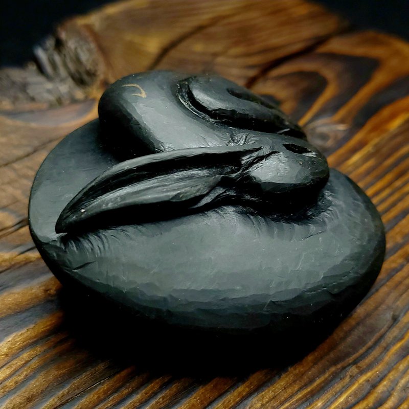 【定制石雕】月兔 心型黑石胆 雕塑 石雕 茶宠 - 摆饰 - 石头 黑色
