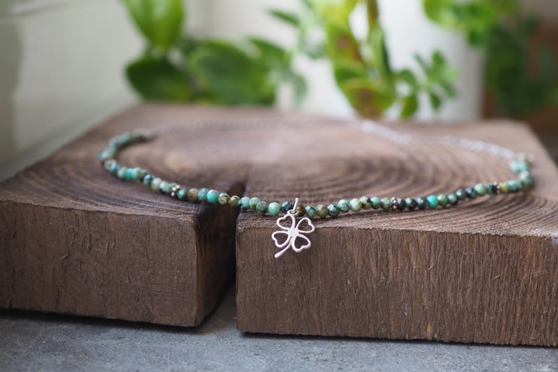 碧玉项链，925银，处女座宝石，射手座石，4 叶吊坠 - 项链 - 宝石 绿色