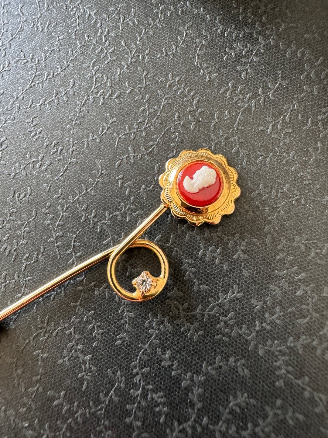 古董Vintage金色雕花CAMEO仕女莱茵石别针胸针领带针B1792 - 胸针 - 其他金属 金色
