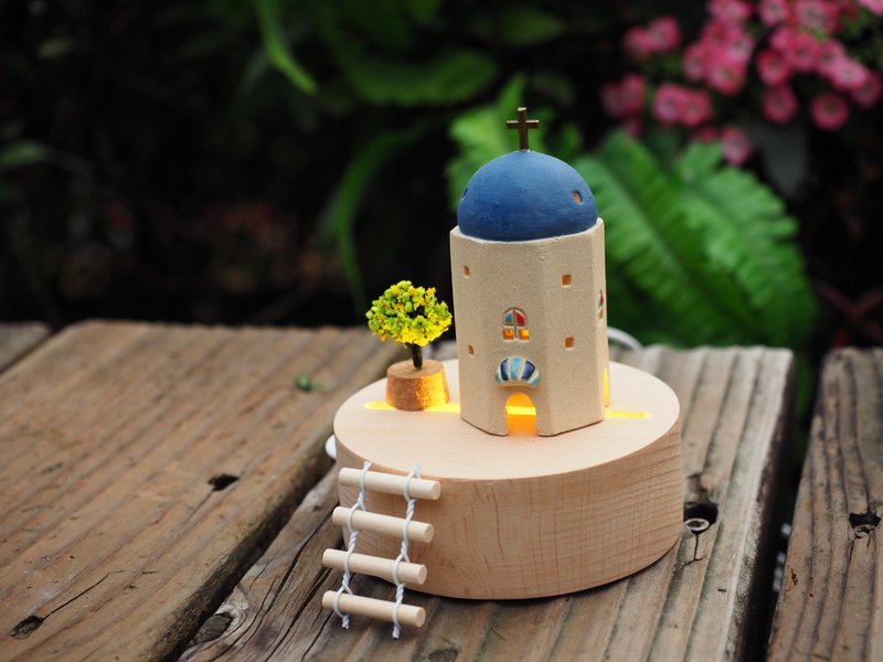可爱(小)地中海灯屋4件组/(1圆顶教堂+1小楼梯+1小树+1木座灯USB) - 摆饰 - 陶 多色