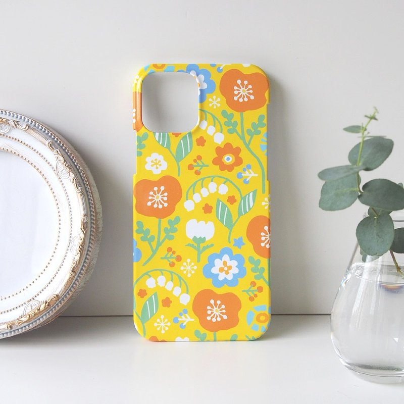 【iPhone 一般手机壳】春日粉彩花卉・黄色 - 手机壳/手机套 - 塑料 多色