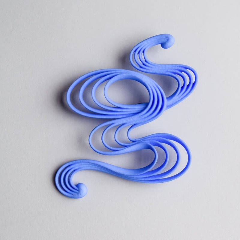 minamo brooch blue - 胸针 - 塑料 蓝色