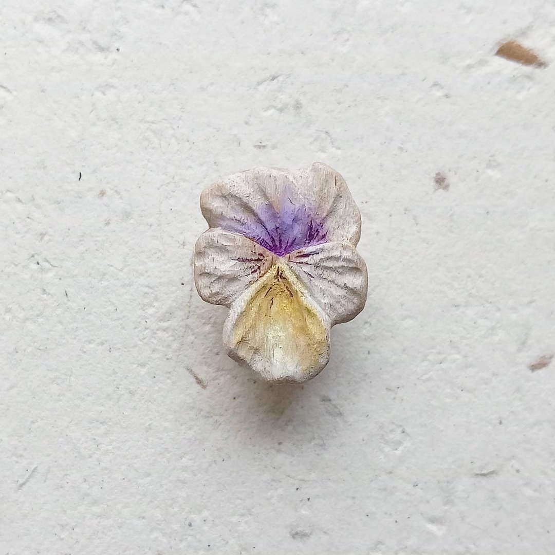 清新小兔  三色堇徽章 - 胸针 - 木头 紫色