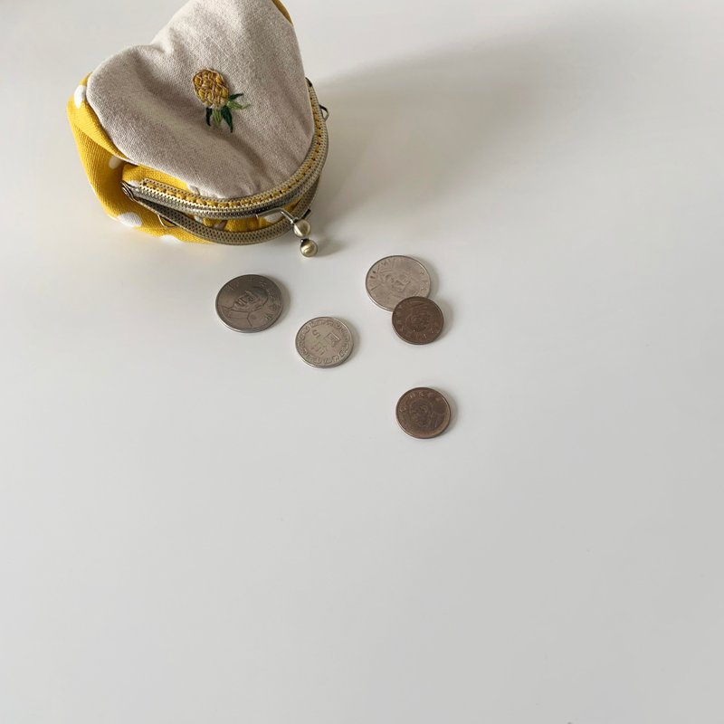 FRUITS 水果口金包【凤梨】 - 零钱包 - 绣线 橘色