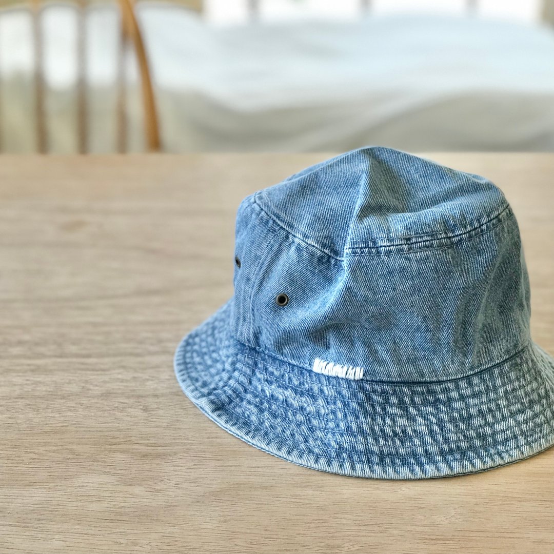 Hand embroidery / Denim HAT / light blue / unisex - 其他 - 棉 蓝色