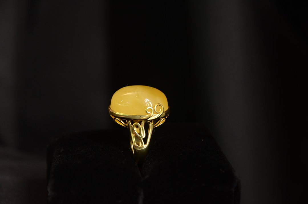 【Amber天然琥珀戒指】天然琥珀戒面925银渡金可调节复古戒指 - 戒指 - 半宝石 黄色