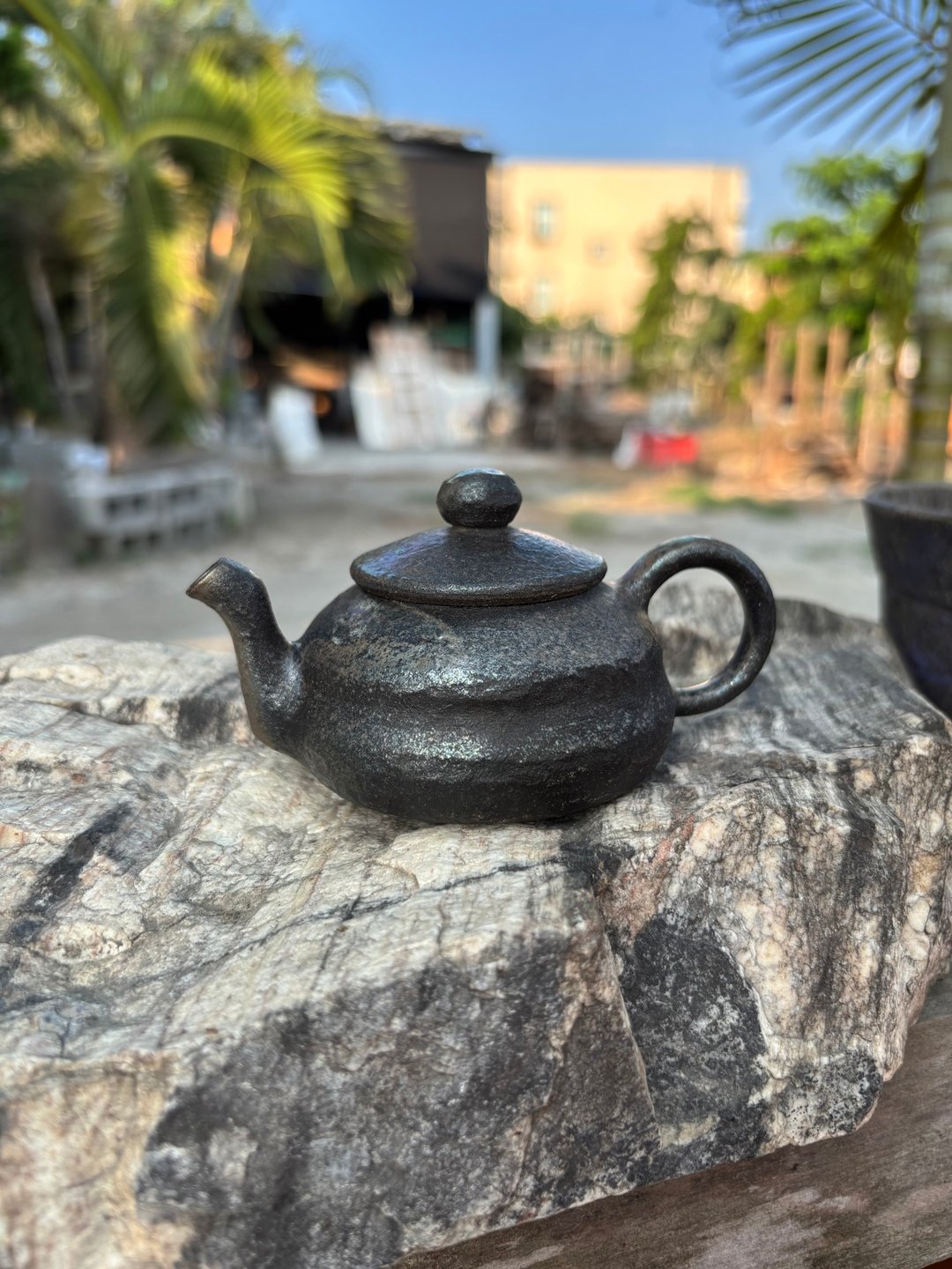 柴烧彩光三弯壶 - 茶具/茶杯 - 陶 金色