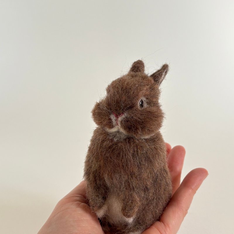 仿佛是记忆中的它 羊毛毡栗色小兔子 - 玩偶/公仔 - 羊毛 咖啡色