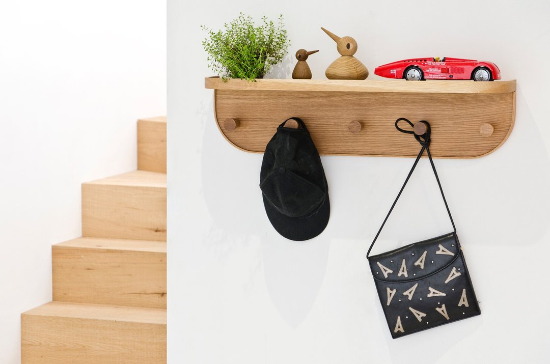 角落木挂架 / Nook Five Hook Shelf - 衣架/挂勾 - 木头 
