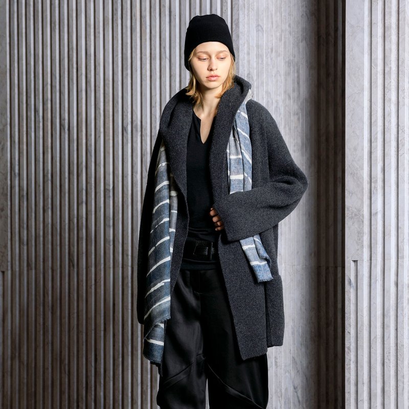 灰雾大翻领落肩羊毛外套 - 女装休闲/机能外套 - 羊毛 灰色