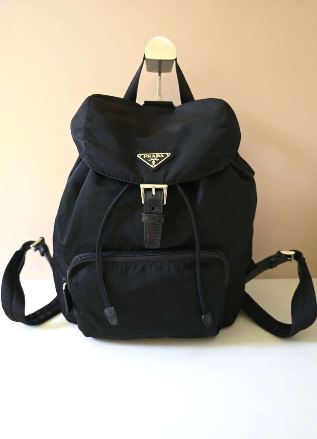 绝版古董品 Prada黑色银标尼龙双肩包 后背包 背囊 中古包 二手包 - 后背包/双肩包 - 防水材质 黑色