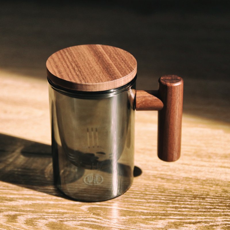 木笙玩物杯。钝滤水杯 - 玻璃杯 - 玻璃 咖啡色