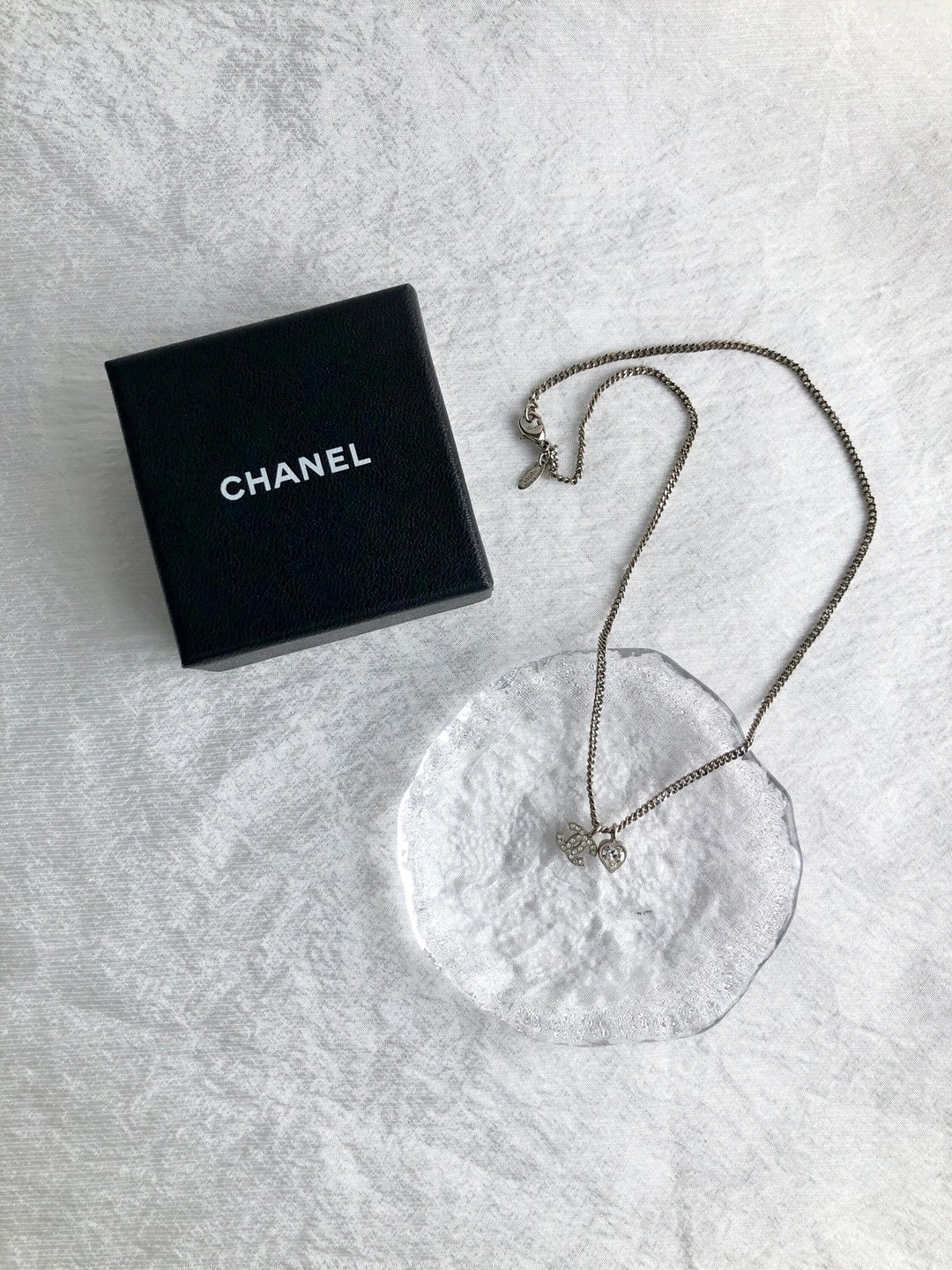【日本直送，品牌二手包装】CHANEL 项链银Coco 马克心形宝石 复古旧款 udsh45 - 项链 - 其他材质 银色