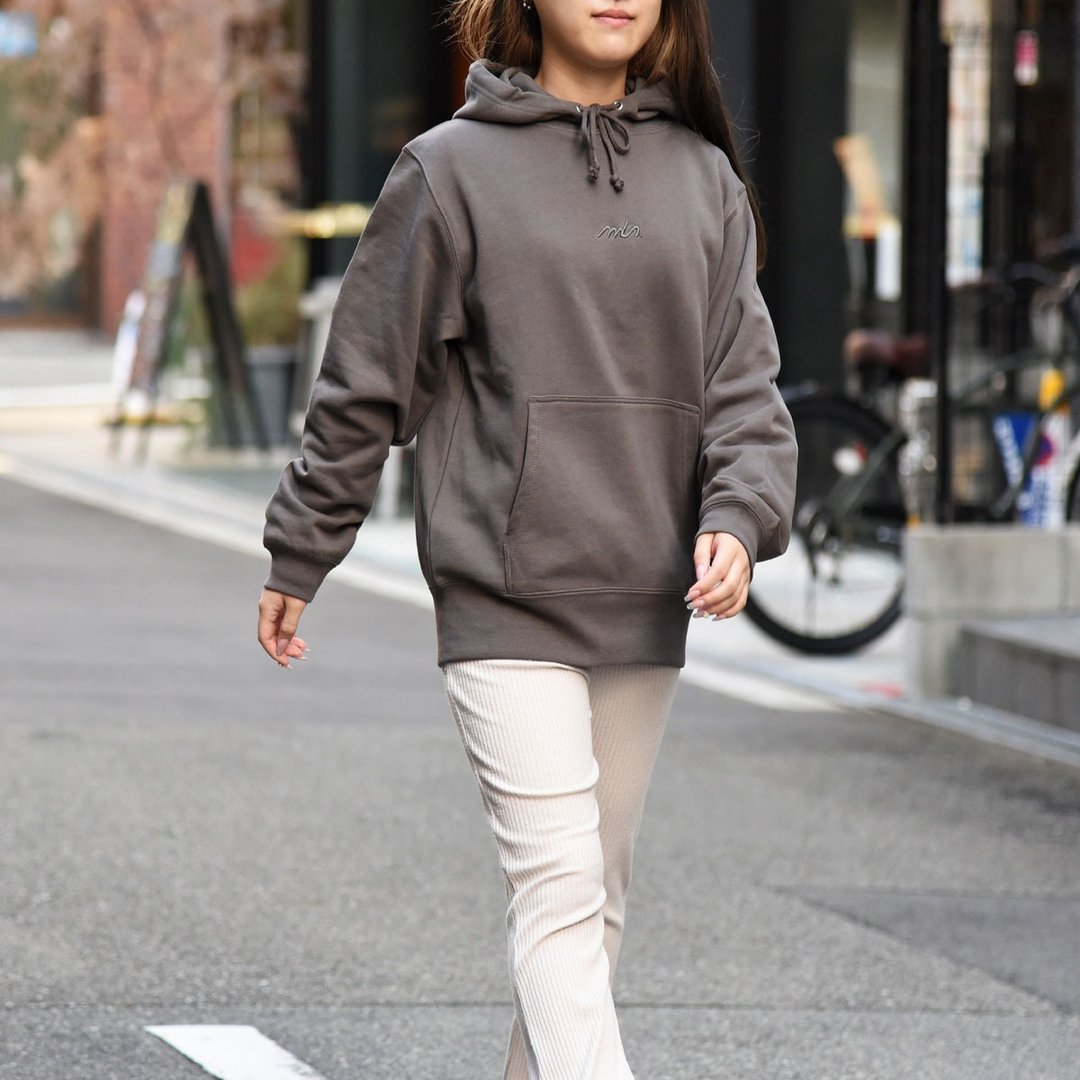Embroidery One Point Sweatshirt Tops foodie [Charcoal] TA024 - 女装针织衫/毛衣 - 棉．麻 卡其色