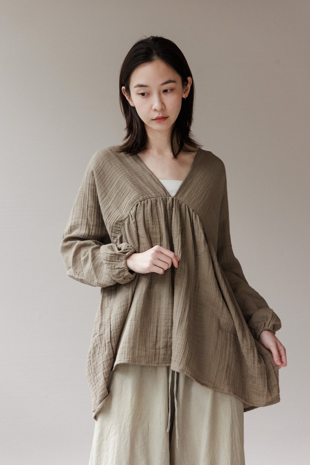 前后v绑带长袖长上衣_绿咖 - 女装上衣 - 棉 咖啡色
