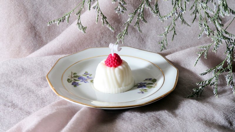 婚礼小物・迷你草莓奶油蛋糕大豆蜡烛 - 蜡烛/烛台 - 植物．花 红色