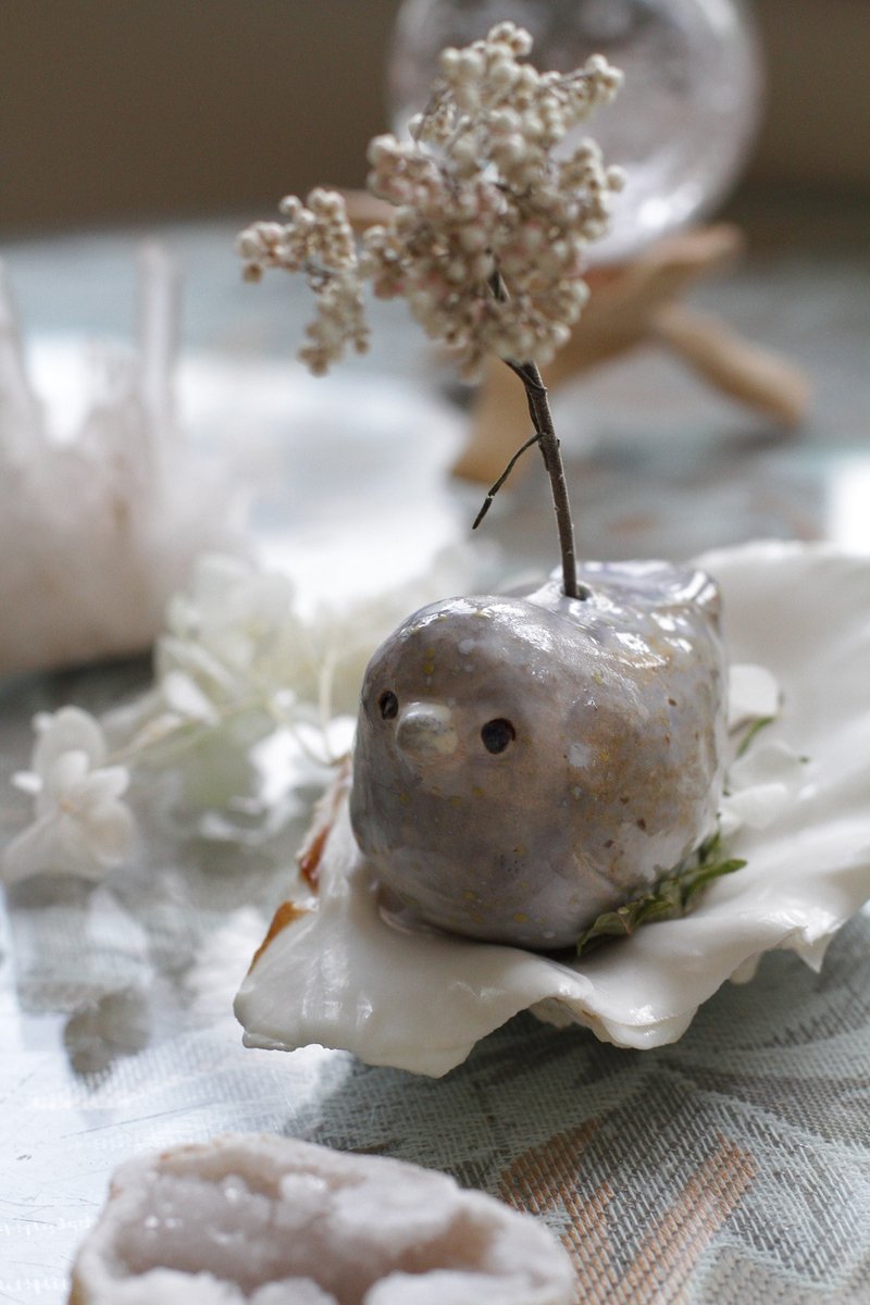 纯手捏手绘淡蓝色陶瓷小鸟摆饰/线香插 - 香薰/精油/线香 - 陶 蓝色