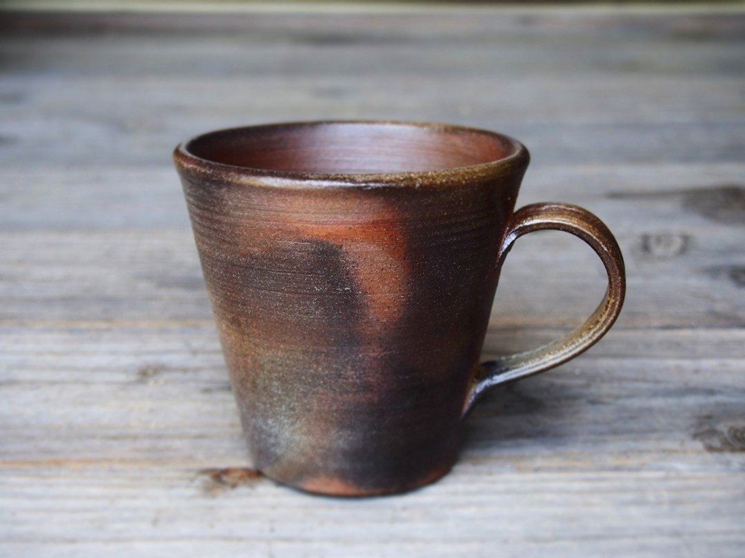 Bizen coffee cup (large) c5-052 - 咖啡杯/马克杯 - 陶 咖啡色