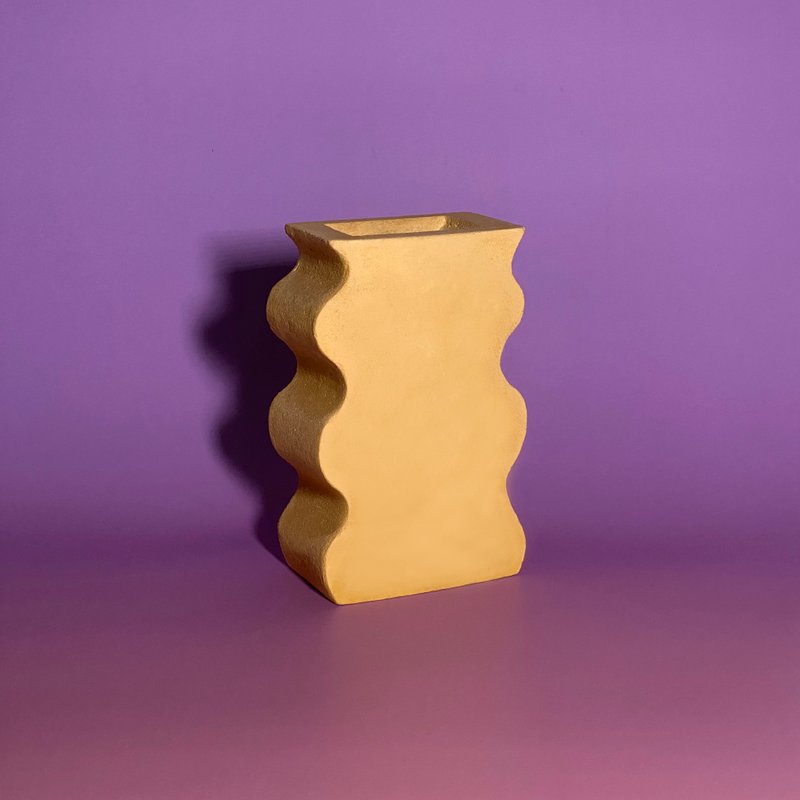 Artpartment 平瓶 | 手作 | 花器 - 花瓶/陶器 - 水泥 黄色