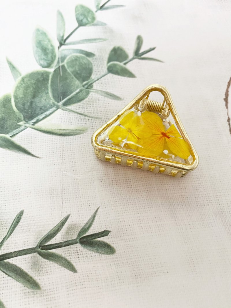 真花押花 绣球花发夹抓夹 三角形发饰 真花发饰 - 发饰 - 植物．花 黄色