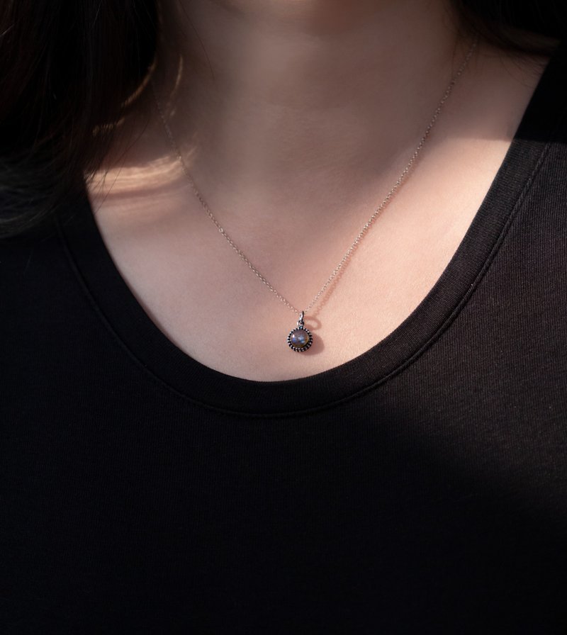 ::阳光精灵:: 发晶坠链 925纯银 (可维修店家) - 项链 - 纯银 银色