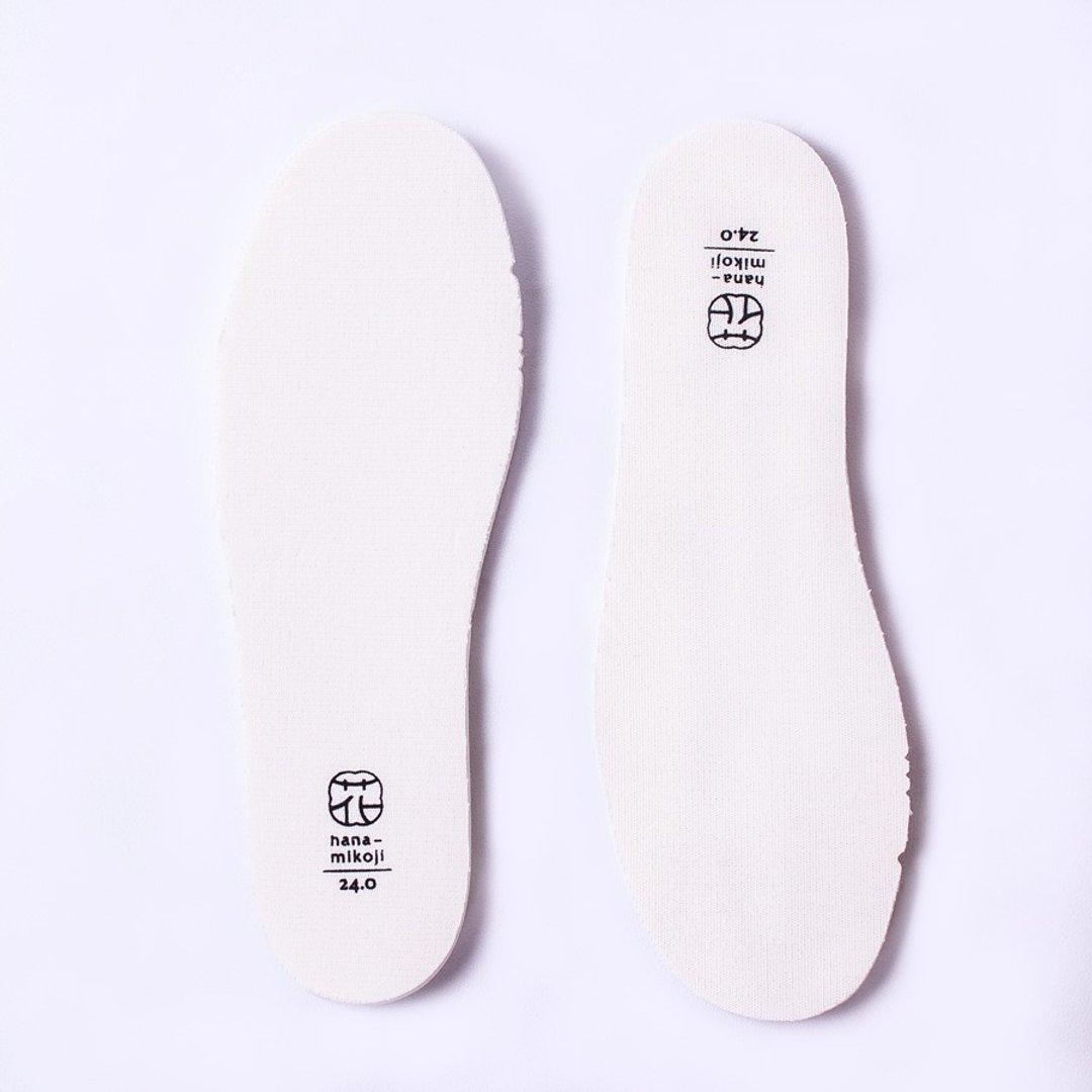鞋器具 | 小花严选－帆布感乳胶鞋垫/无动物皮/可水洗/懒人日专用 - 女款休闲鞋 - 棉 白色