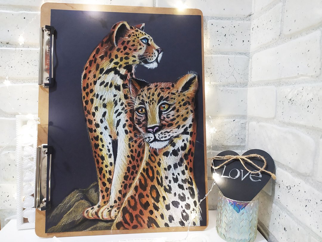Portrait of a pair of leopards oil pastel original work animal original painting - 墙贴/壁贴 - 纸 咖啡色