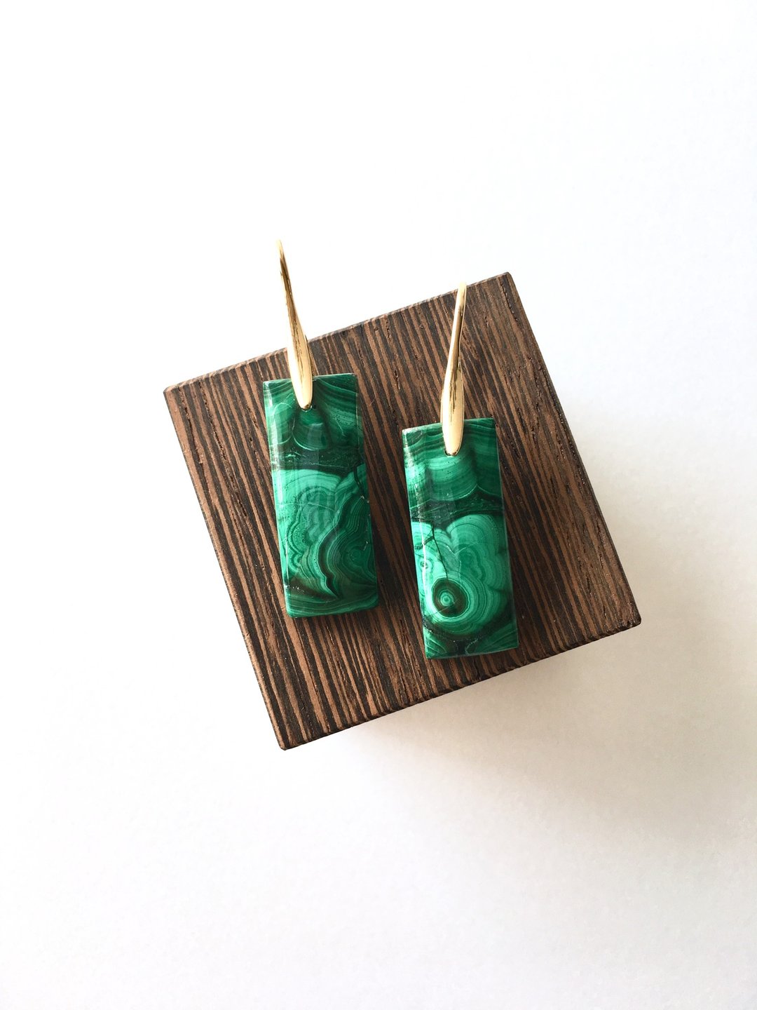 Malachite Hook-earring brass / gold - 耳环/耳夹 - 石头 绿色